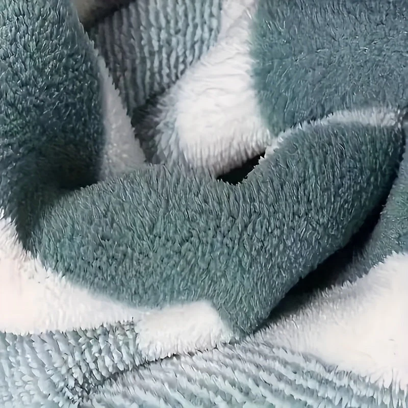 8 Pieces Bath Towel Set Soft Coral Fleece Quick Dry Towels - Image 8