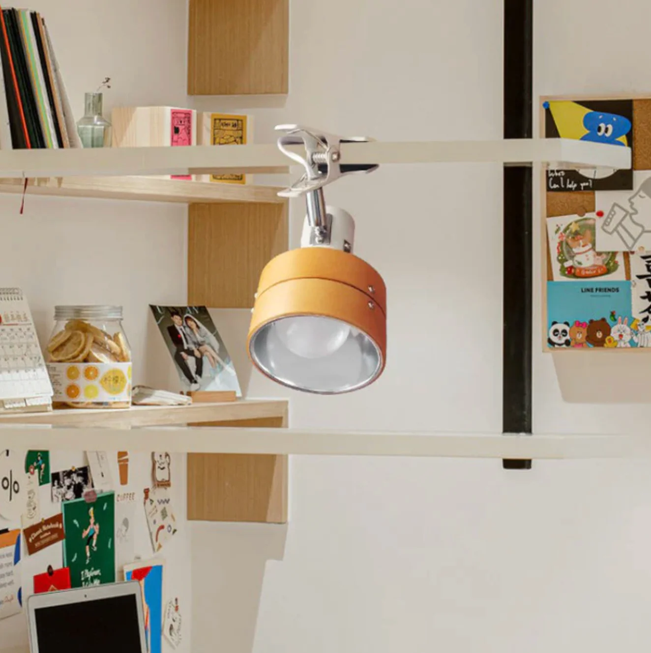 Adjustable Clip Lamp Retro Wooden Metal Desk Spotlight - Image 3