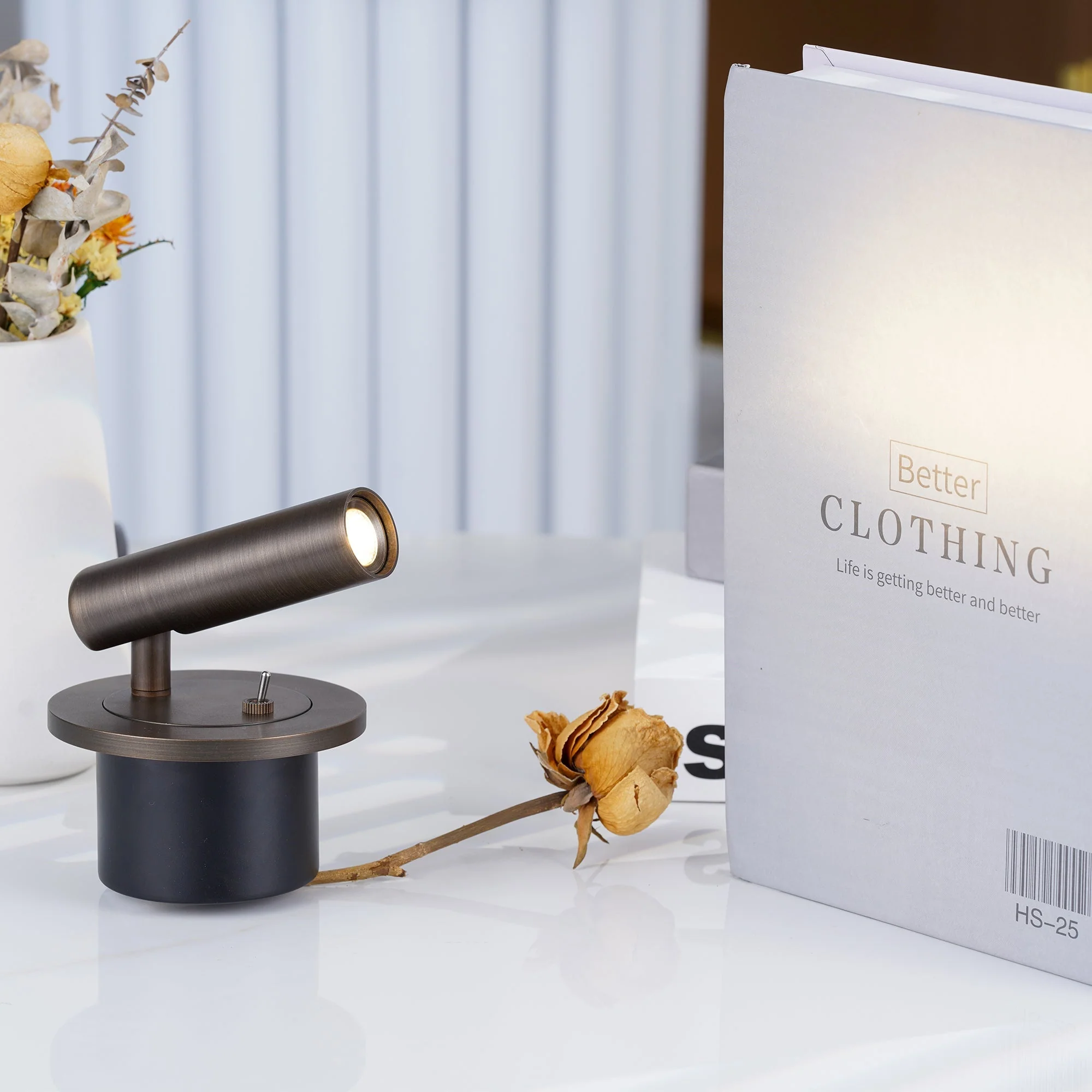 Adjustable Metal Wall Reading Lamp with Cylindrical Head - Image 4