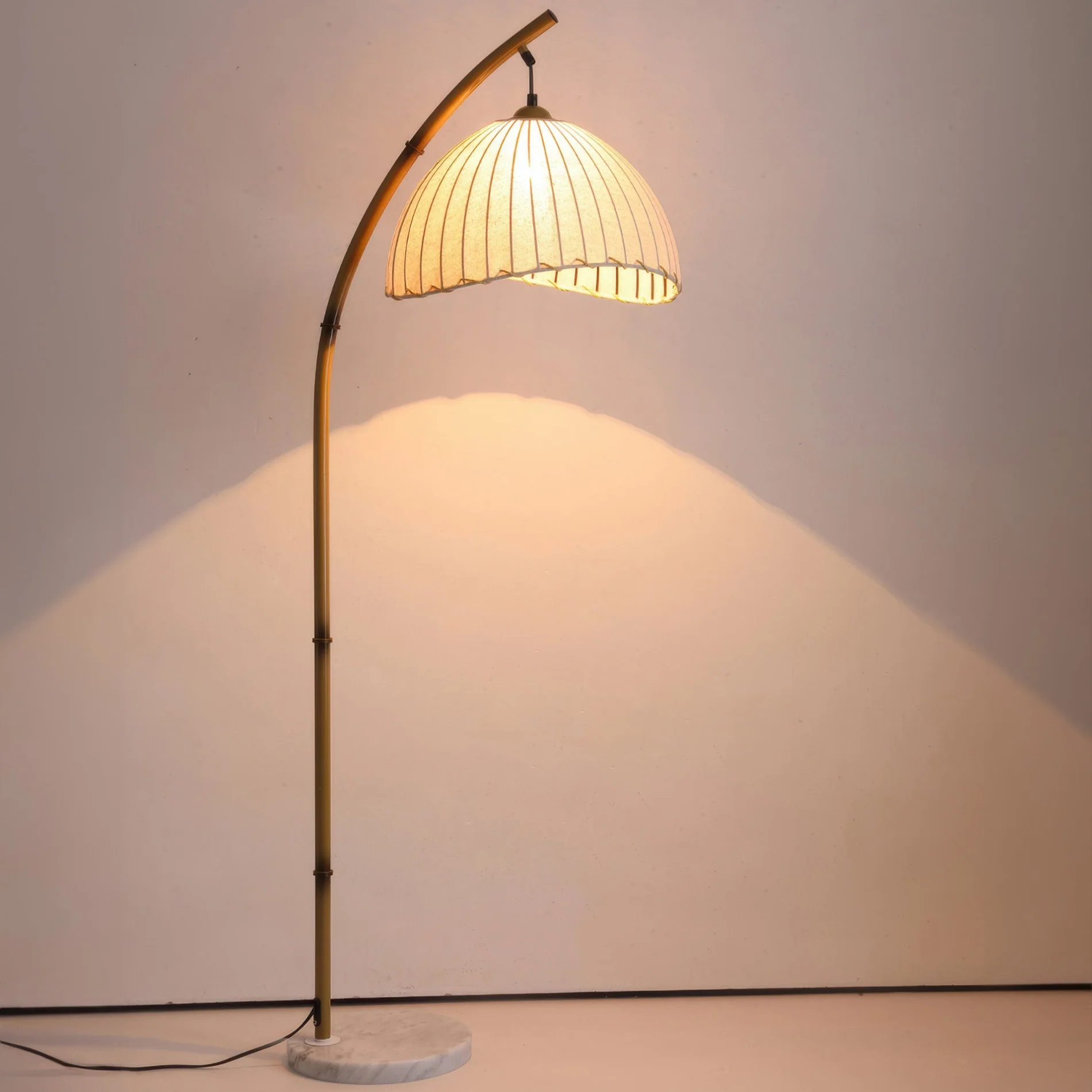Aesthetic Curved Bamboo Floor Lamp - Image 4