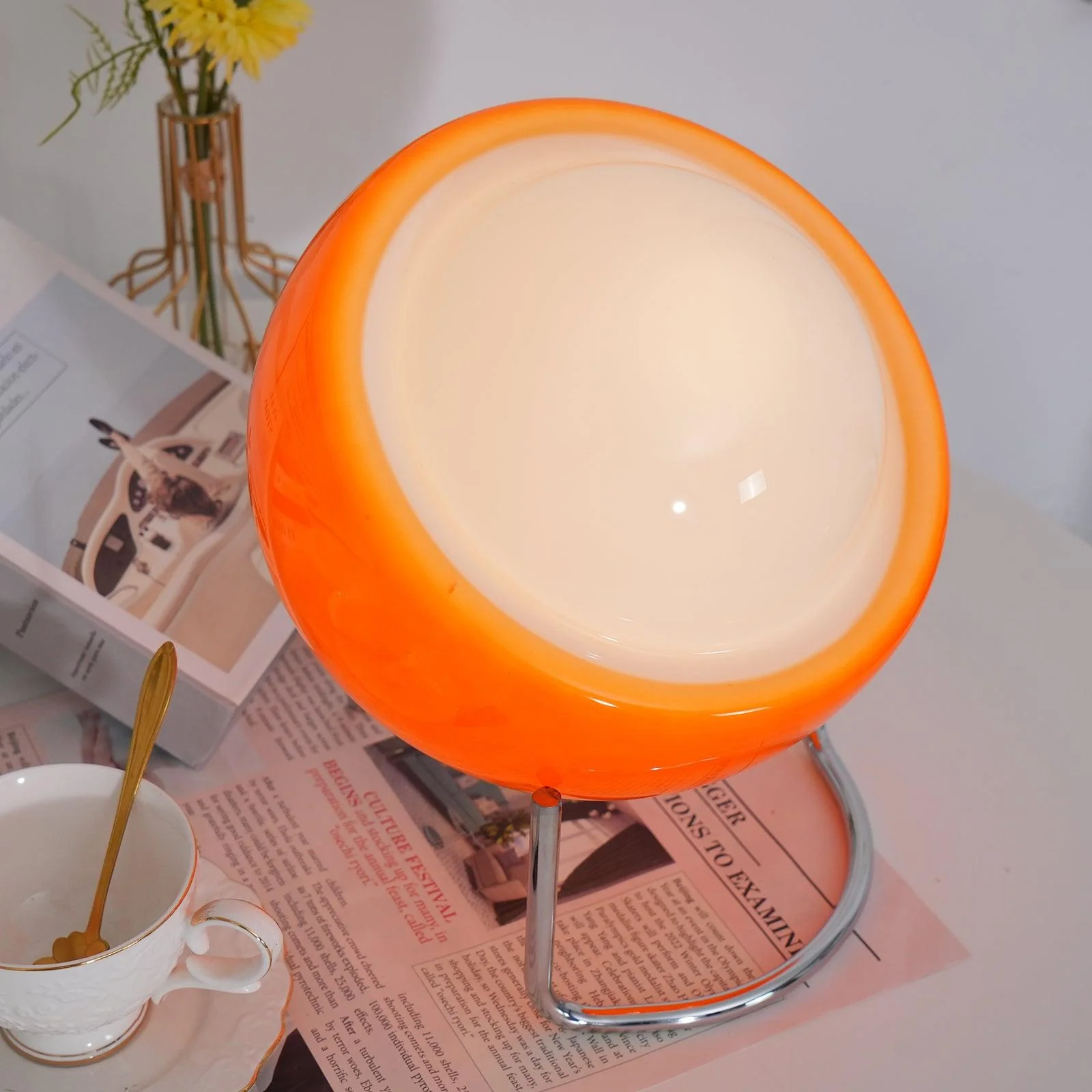 Bauhaus Style Glass-Look Table Lamp with Metal Frame - Image 10