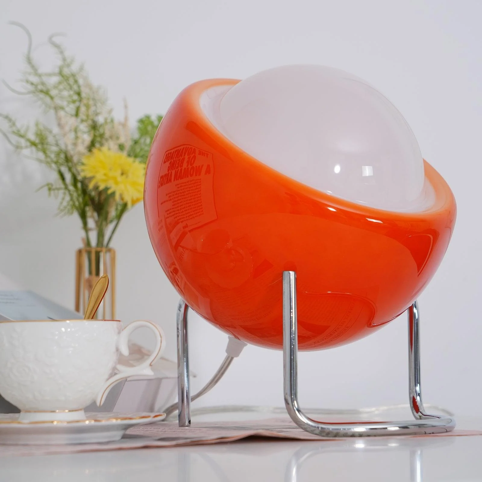 Bauhaus Style Glass-Look Table Lamp with Metal Frame - Image 11