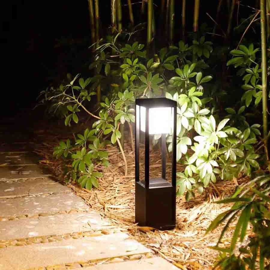 Black Square Solar Garden Post Light With Led Illumination - Image 3