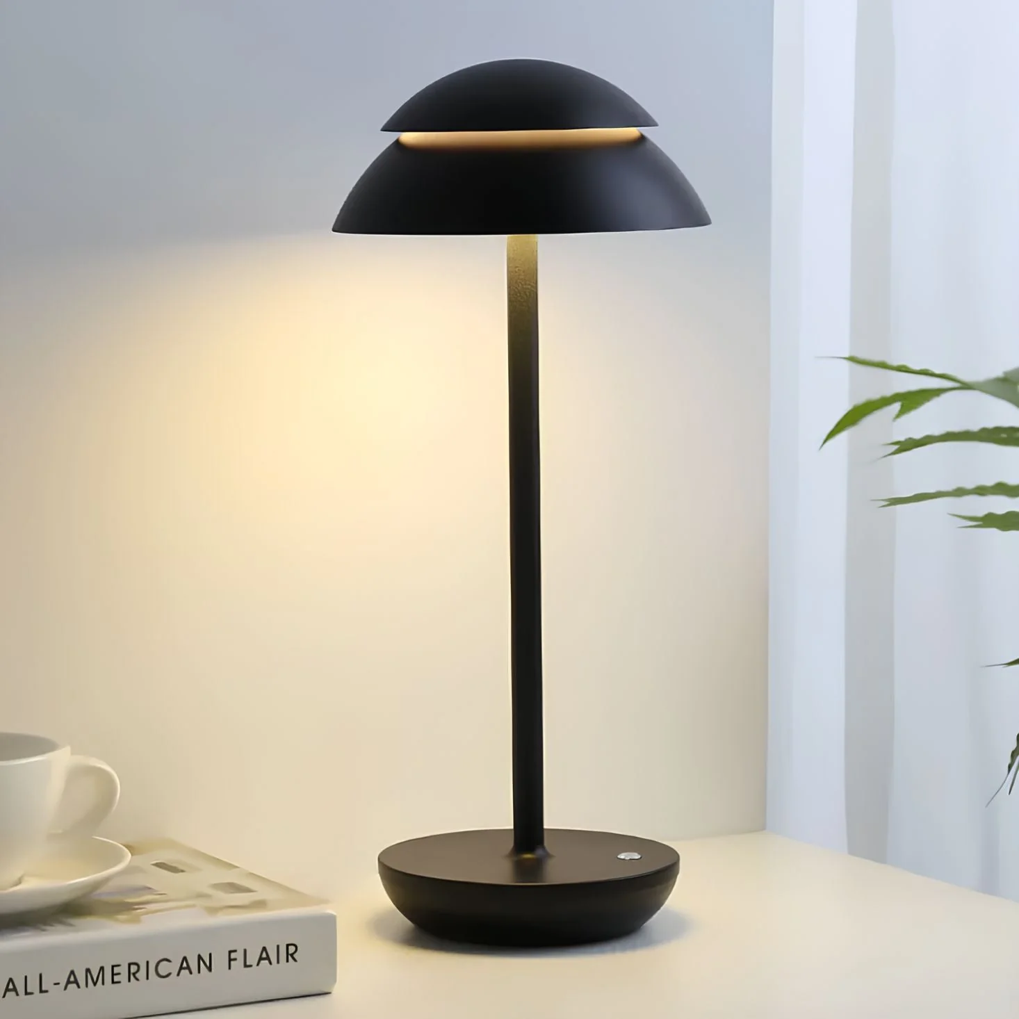 Cordless Dimmable Aluminum Table Lamp - Image 9