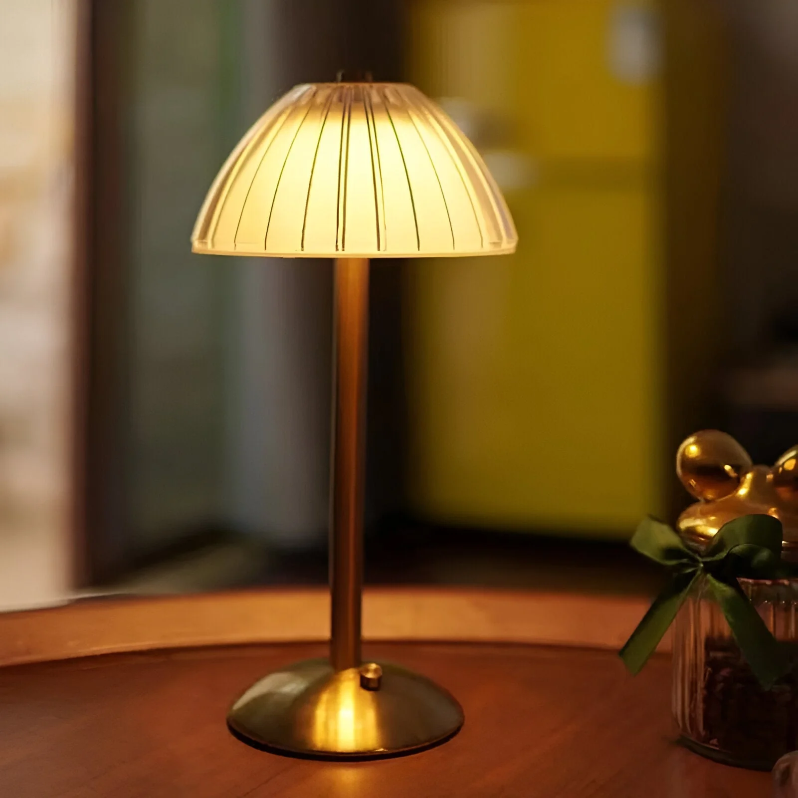 Cordless LED Table Lamp with Textured Clear Shade and Metal Stand - Image 3