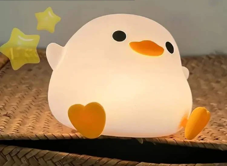 Duck Shaped LED Night Light with Colour Changing Modes - Image 5