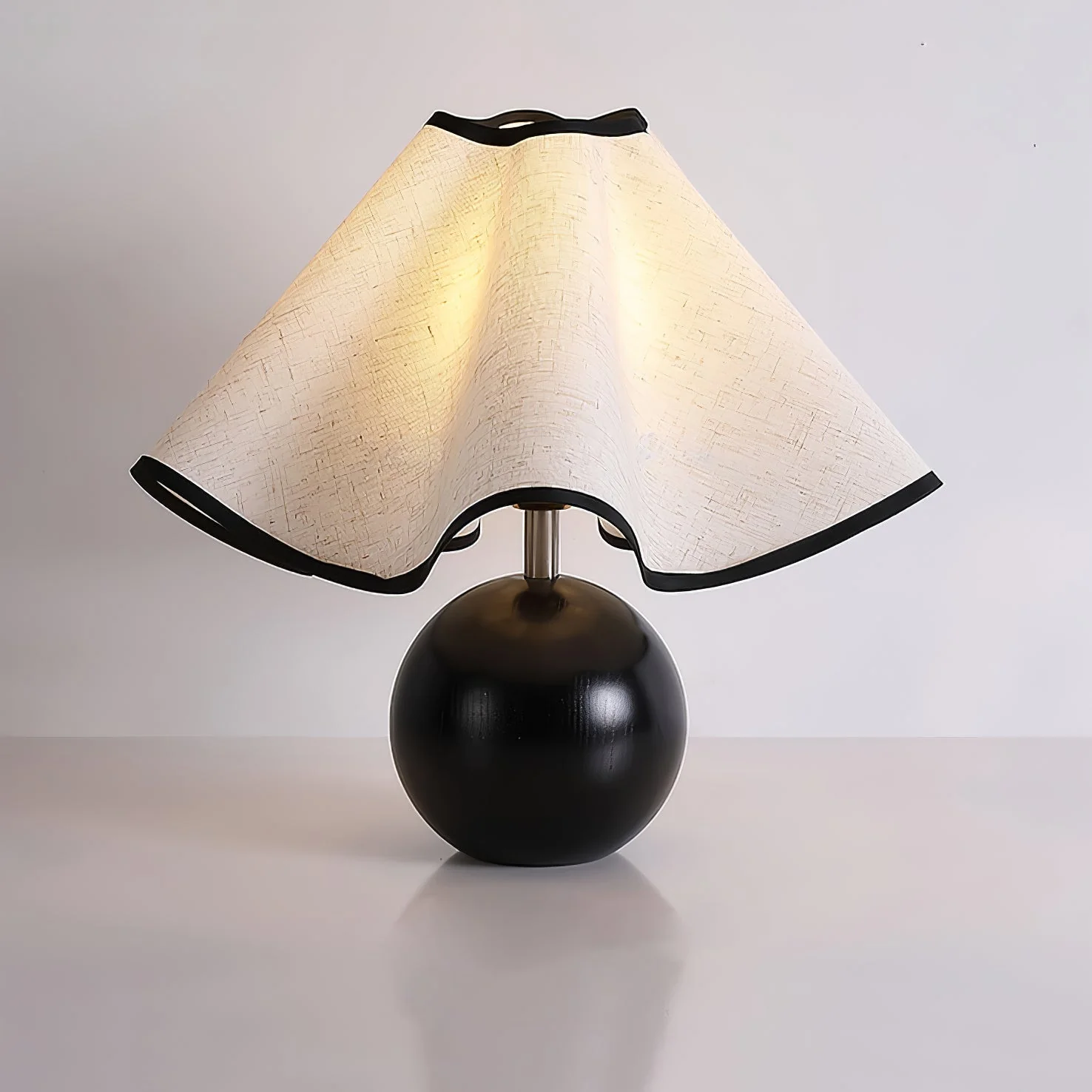 Elegant Wave Shade Table Lamp - Image 27