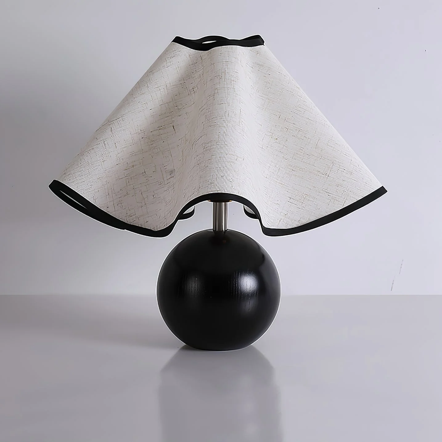 Elegant Wave Shade Table Lamp - Image 28