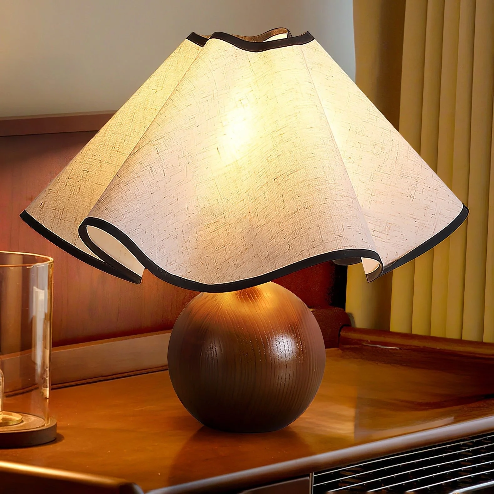 Elegant Wave Shade Table Lamp - Image 8