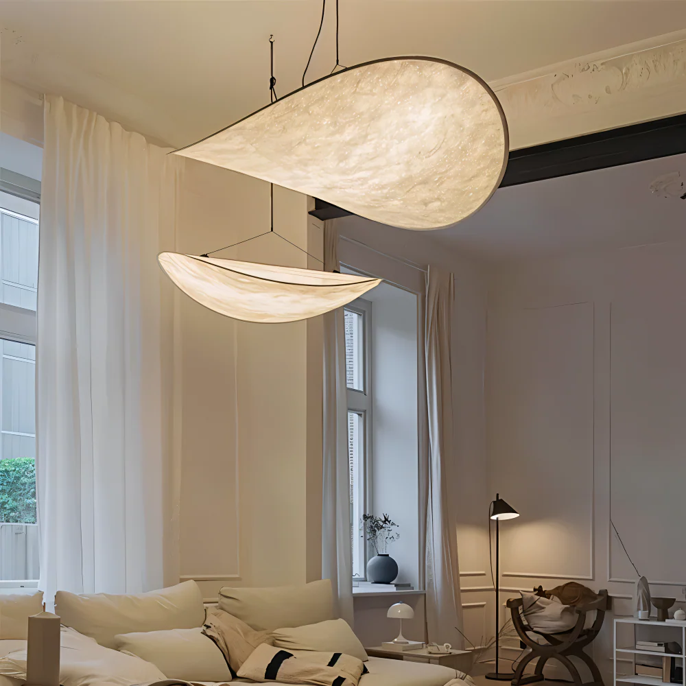 Hanging LED ceiling lamp with wave shaped panel - Image 10