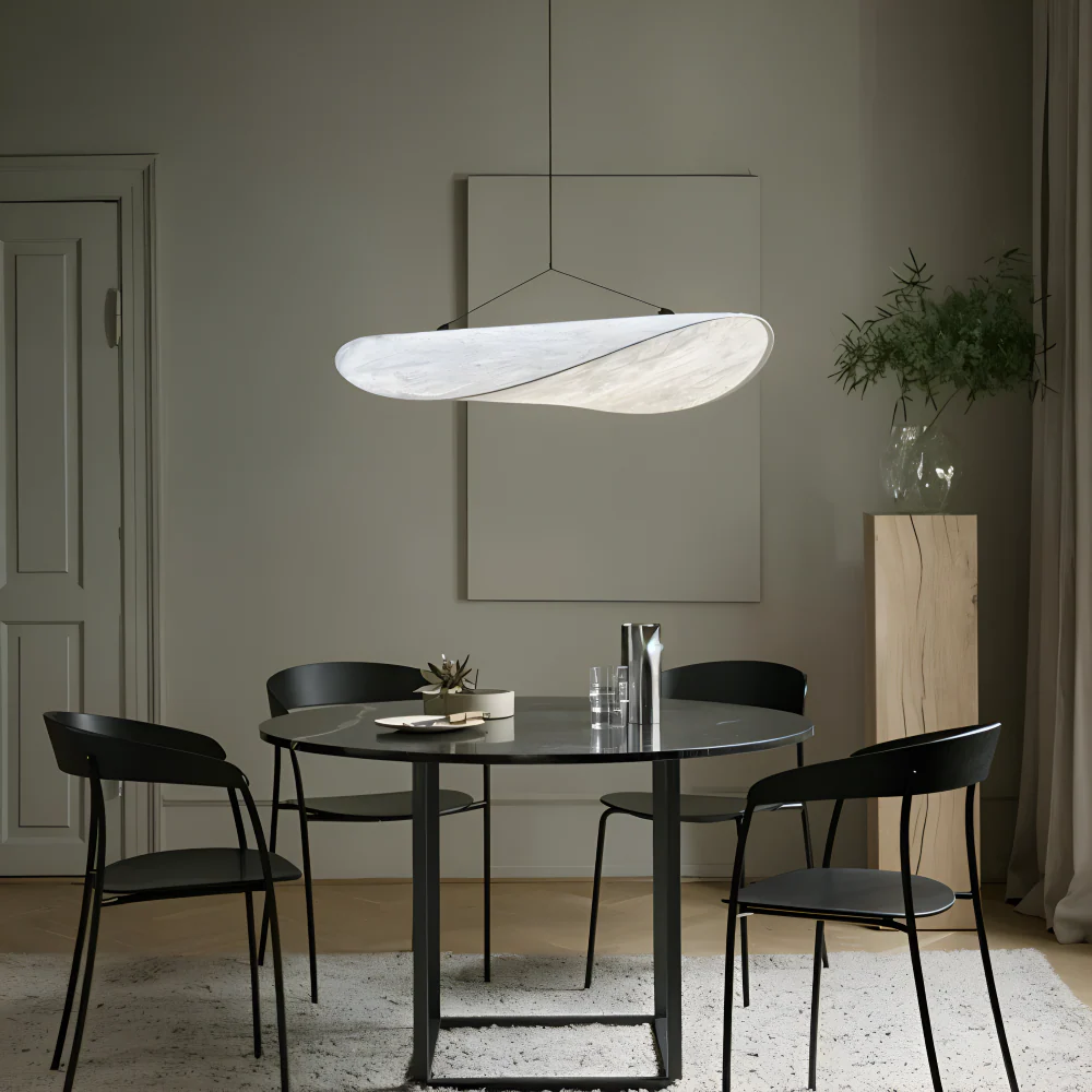 Hanging LED ceiling lamp with wave shaped panel - Image 5