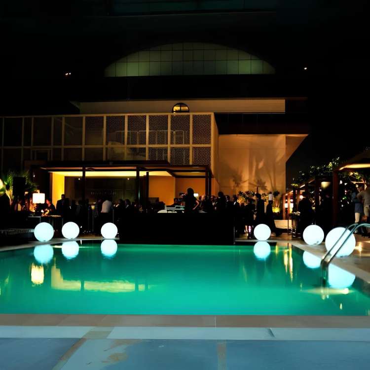 Illuminated Spherical Outdoor Garden Lights with Round Diffused Glow - Image 3