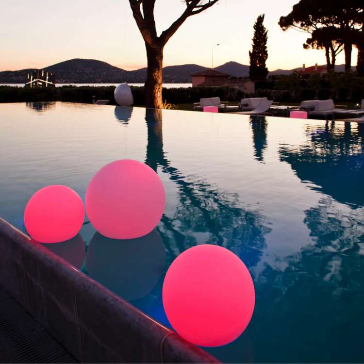 Illuminated Spherical Outdoor Garden Lights with Round Diffused Glow - Image 6