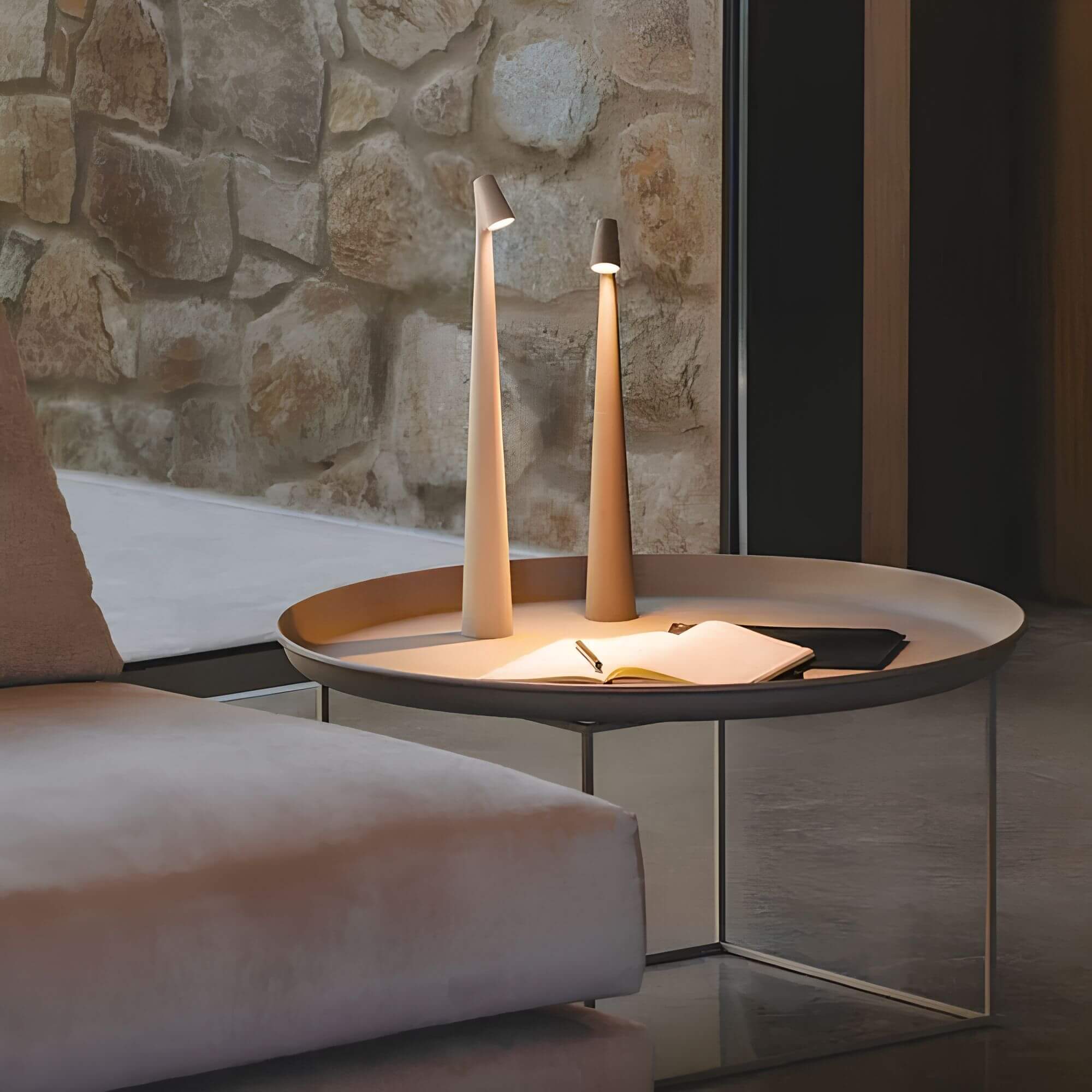 LED floor lamp with tall conical body - Image 4