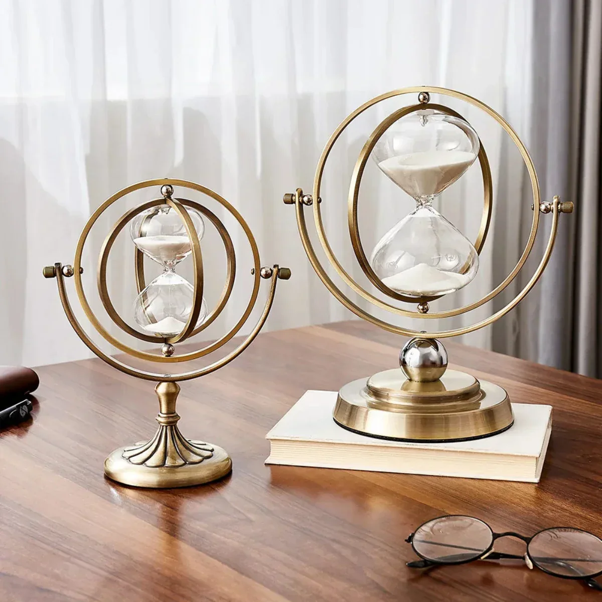 Luxury Hourglass Sand Timer Elegant Metal Frame - Image 2