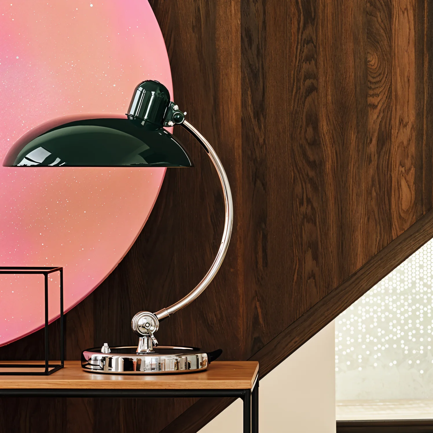 Metal desk lamp with adjustable dome shade - Image 3