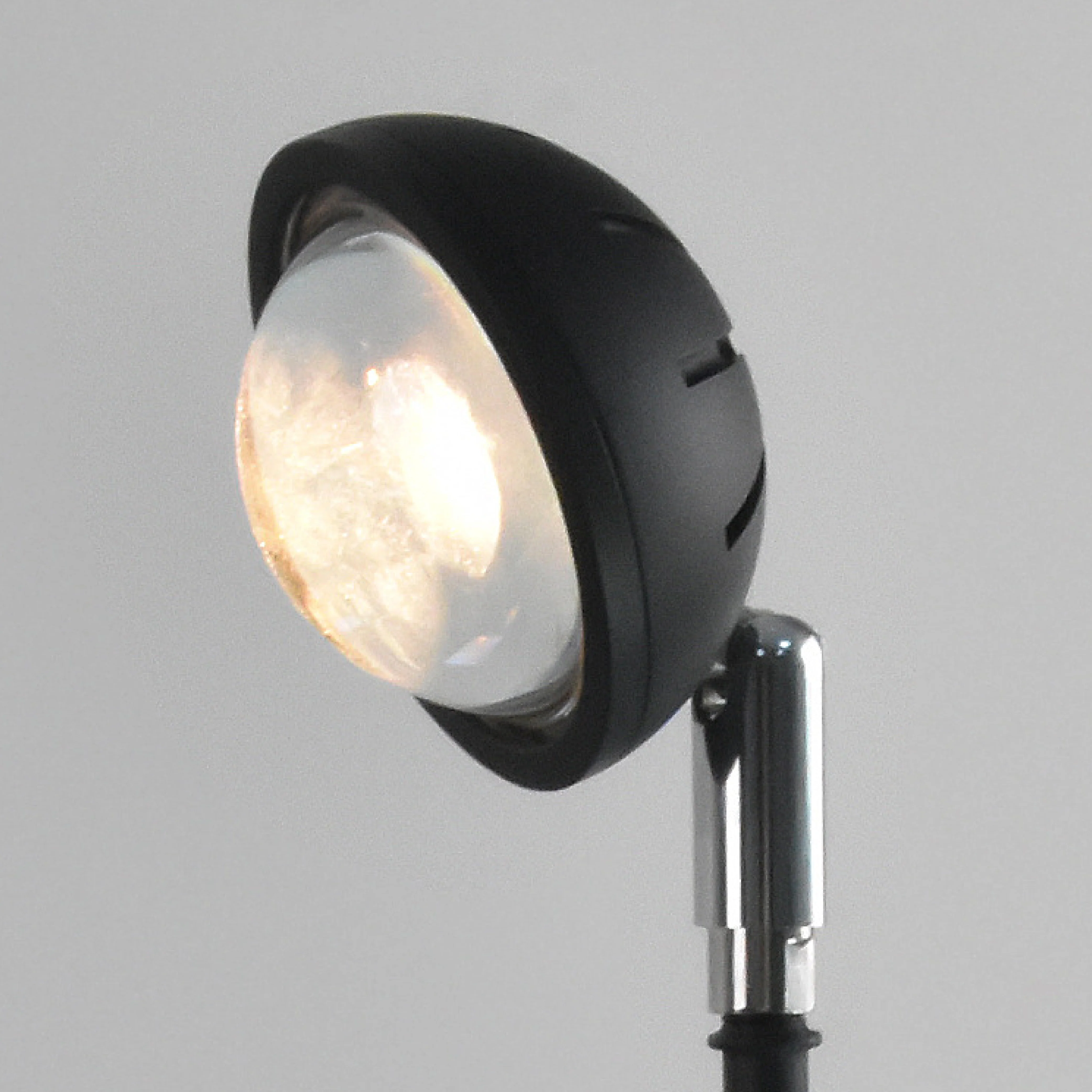 Minimalist Dimmable Floor Lamp - Image 5