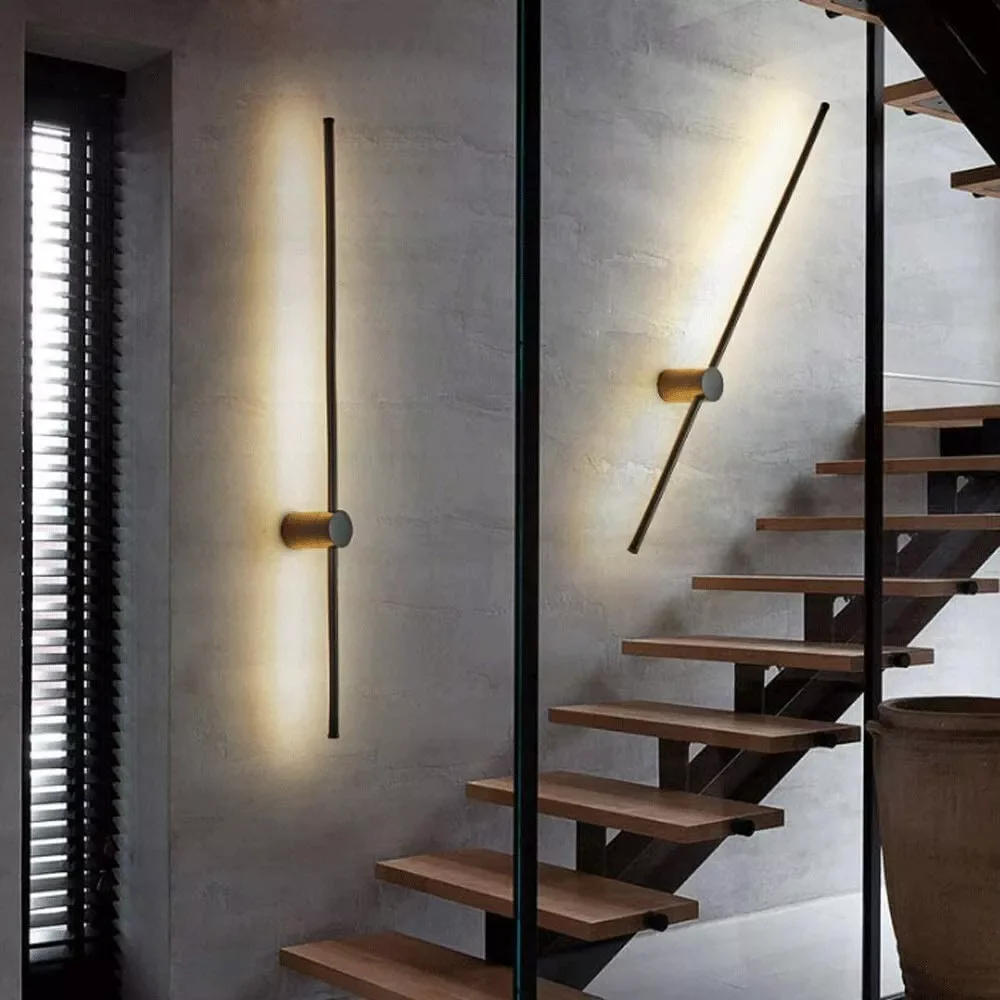 Minimalist Linear Outdoor Wall Light - Image 5