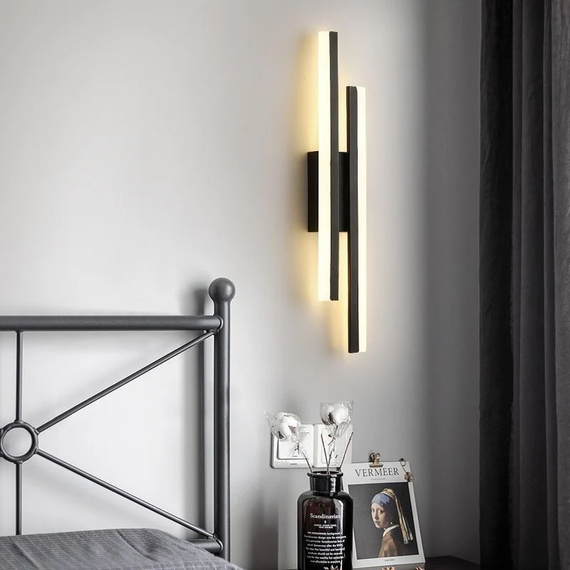 Minimalist Slim LED Wall Light - Image 3