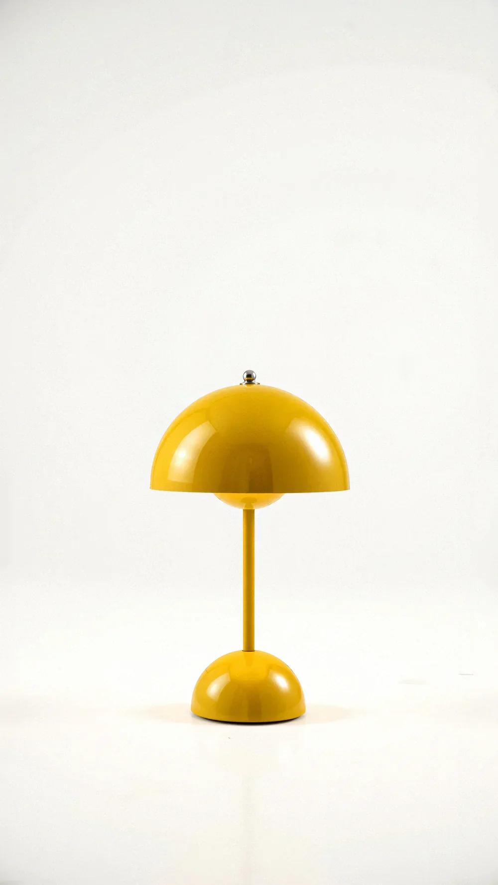 Minimalist Wireless Table Lamp - Image 22