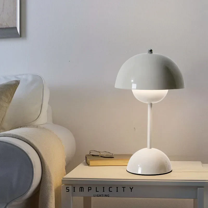 Minimalist Wireless Table Lamp - Image 9