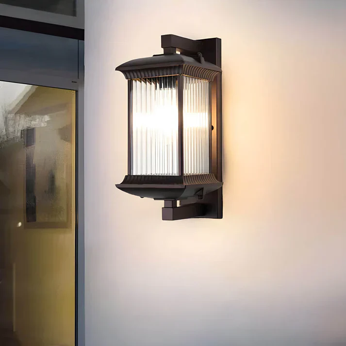 Modern Outdoor Wall Light - Image 3