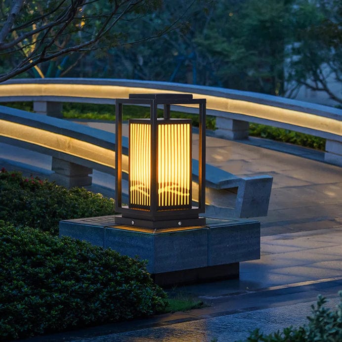 Outdoor Solar Post Light Black Cage Style Lamp - Image 3