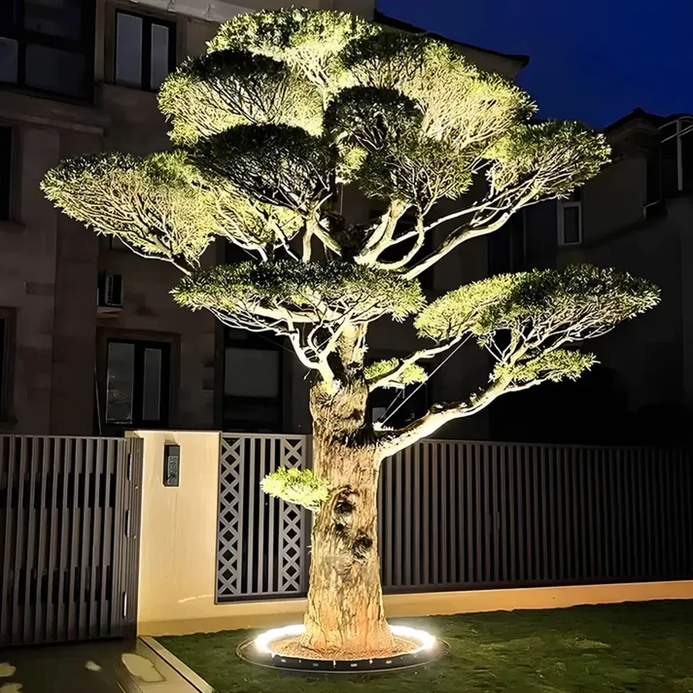 Outdoor Tree Spotlight - Image 3