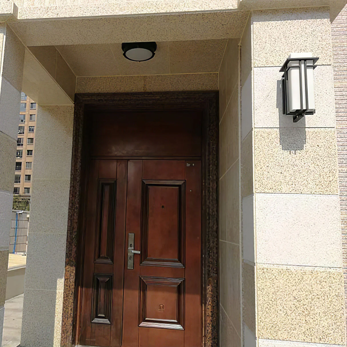 Outdoor Wall Light Rectangular Glass Shade with Metal Frame - Image 7