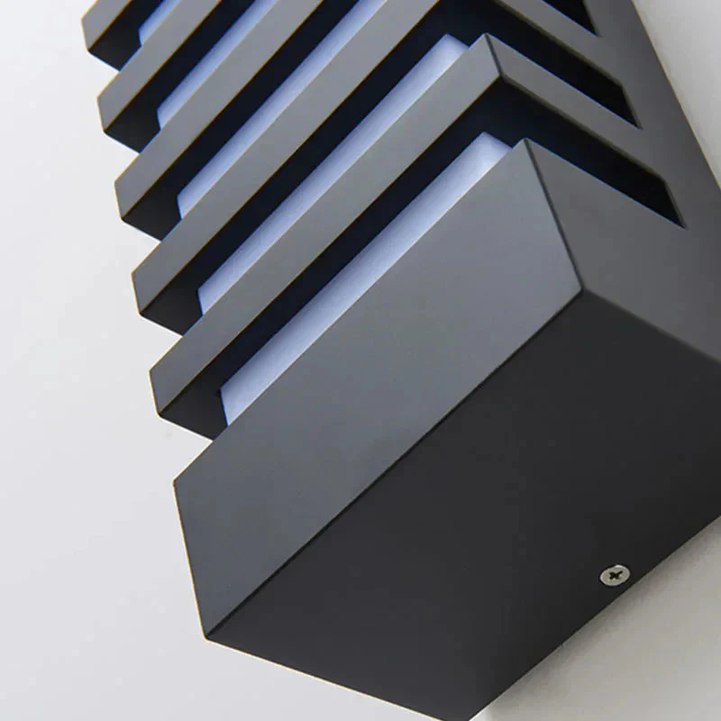 Outdoor Wall Light With Rectangular Black Aluminium Housing - Image 5