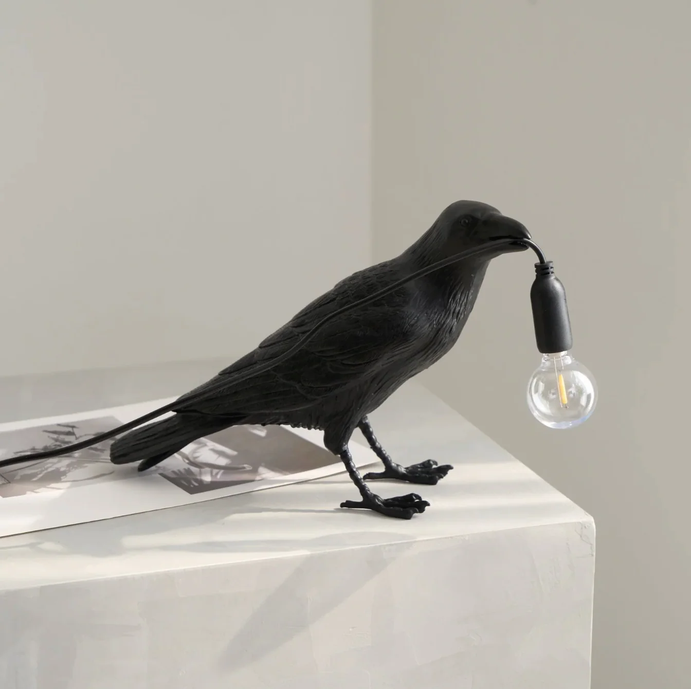 Raven Table Lamp Modern Bird Light Decorative Desk Lamp - Image 11