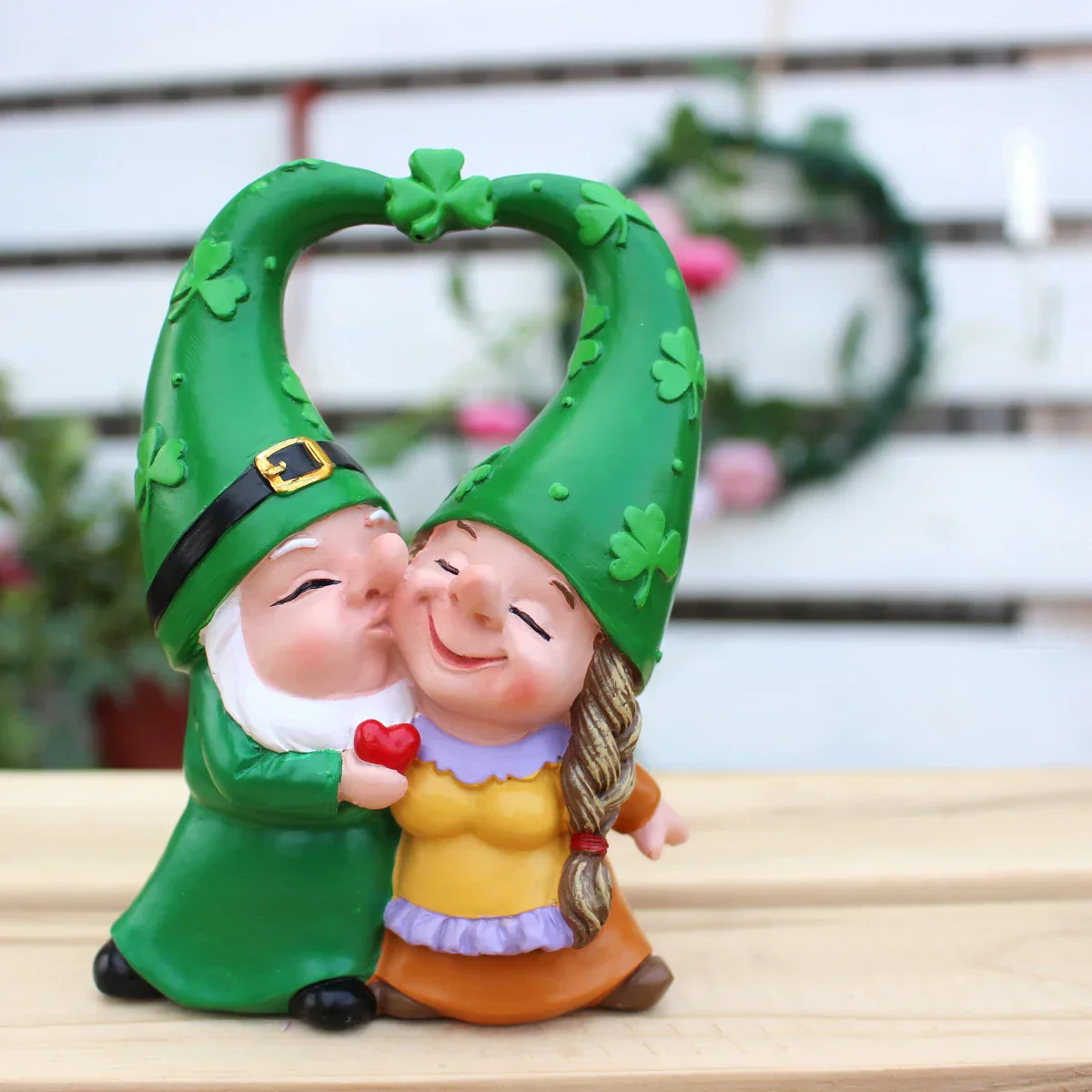 Resin Garden Gnome Couple Figurine with Heart and Clover Hats - Image 2