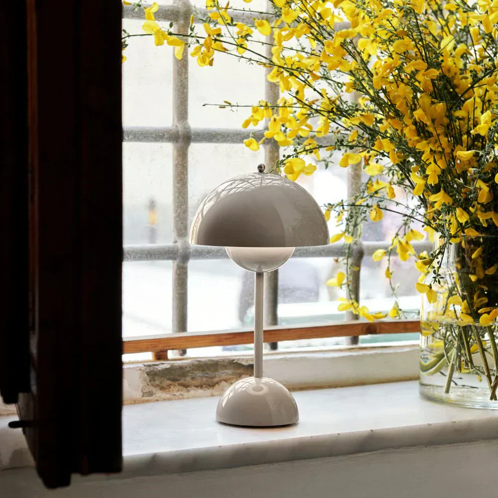 Retro Mushroom Table Lamp - Image 9