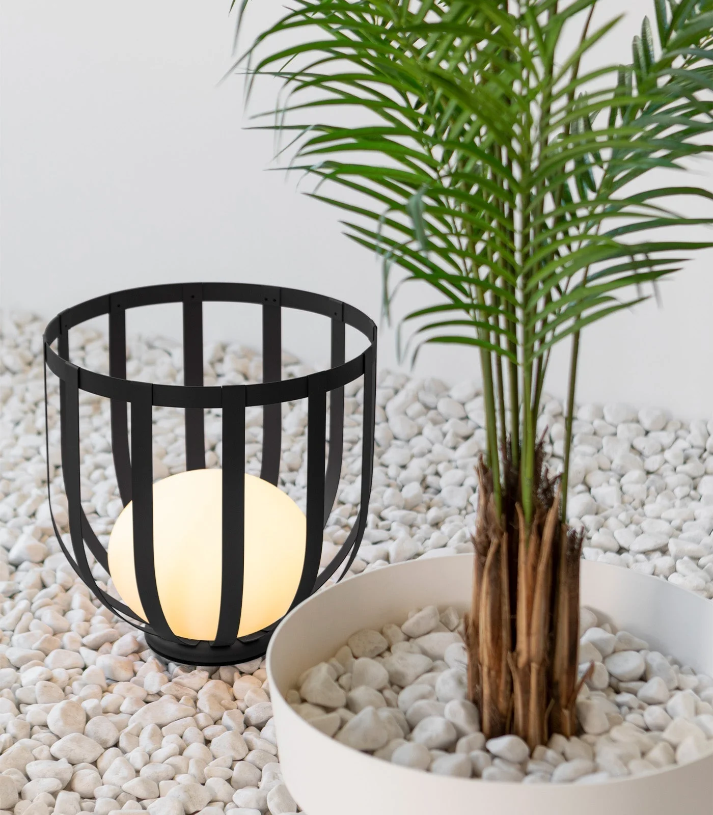Round Outdoor Planter Lamp Table With Metal Frame - Image 6