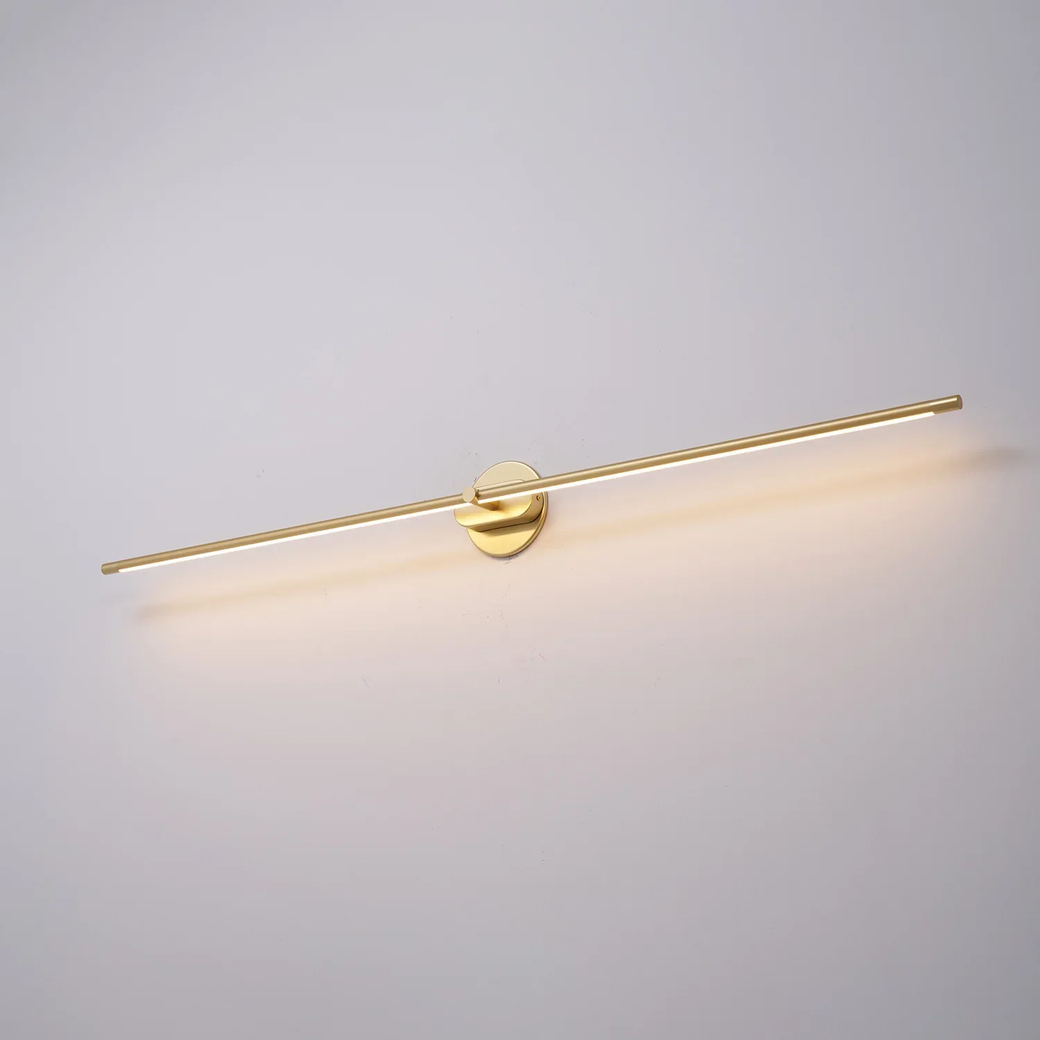 Sleek Metal Bathroom Bar Wall Light - Image 5