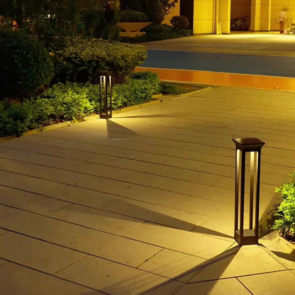 Solar Bollard Light With Square Frame And Dusk Sensor - Image 3