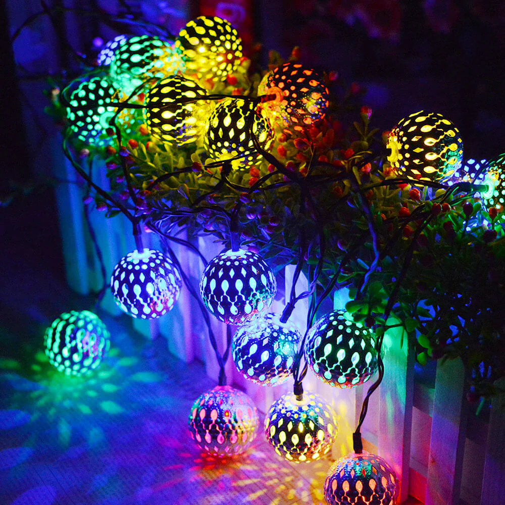 Solar Garden String Lights with Patterned Ball Lanterns - Image 12
