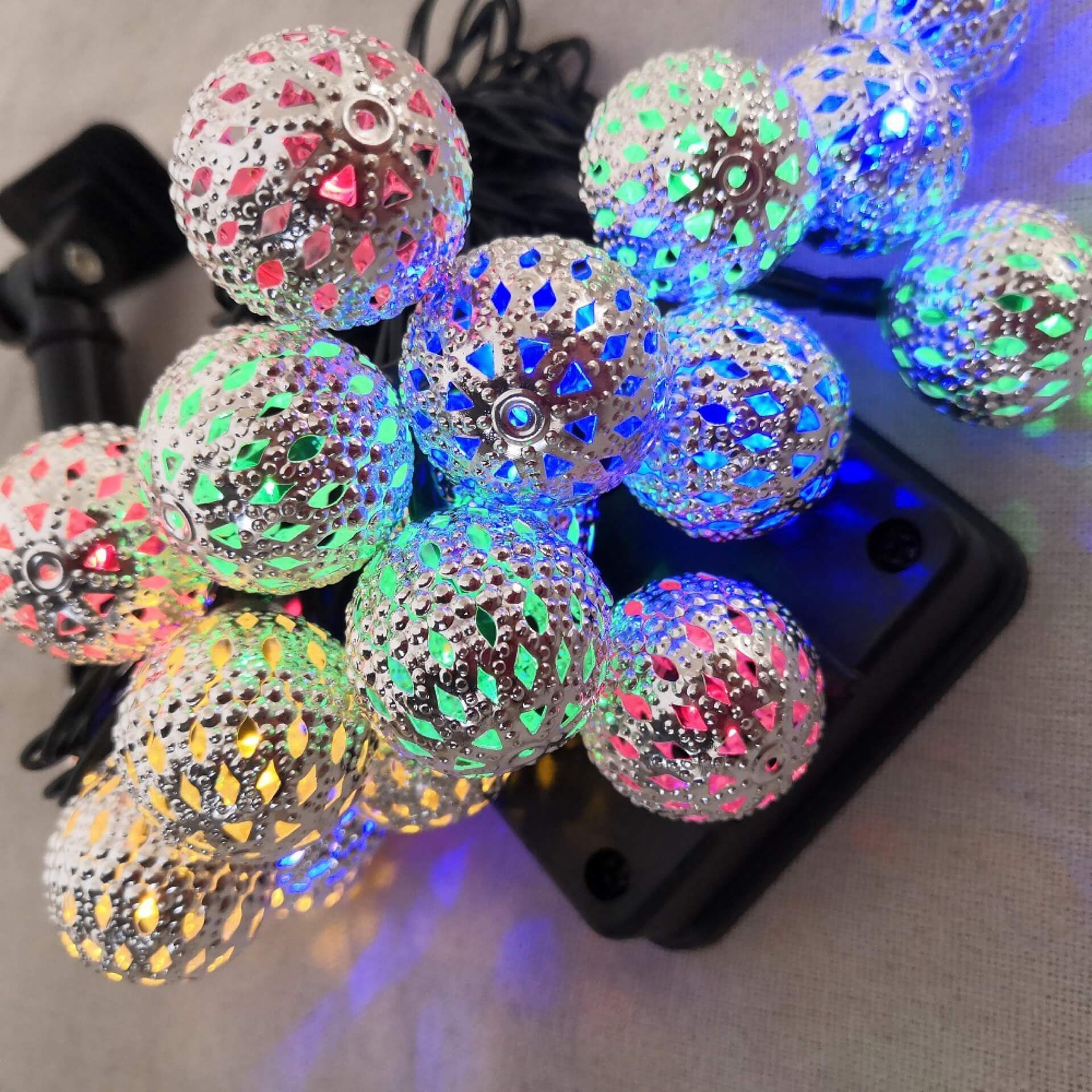 Solar Garden String Lights with Patterned Ball Lanterns - Image 7