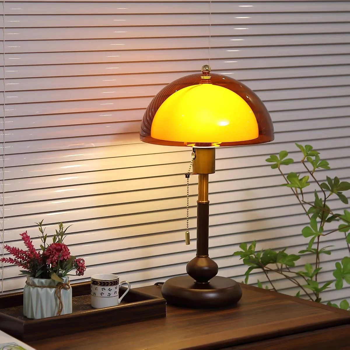 Vintage Banker Table Lamp