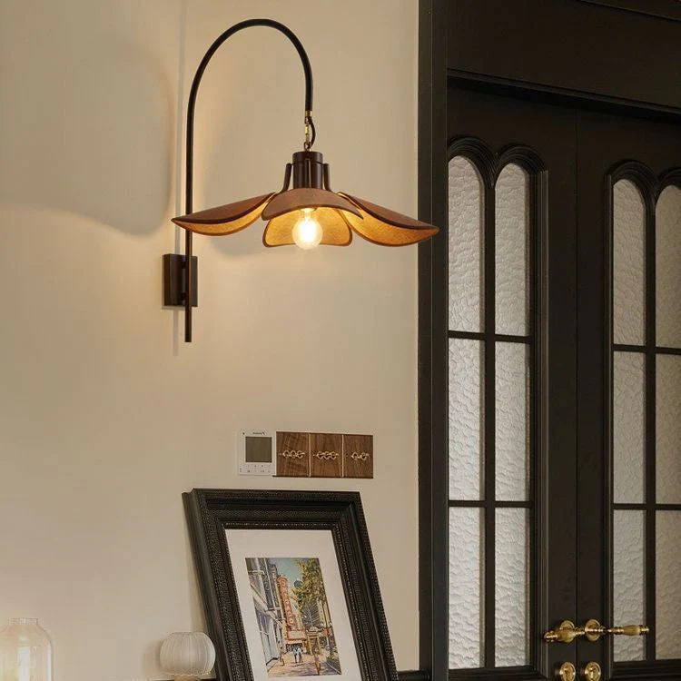 Wabi-Sabi Flower Wall Light - Image 3